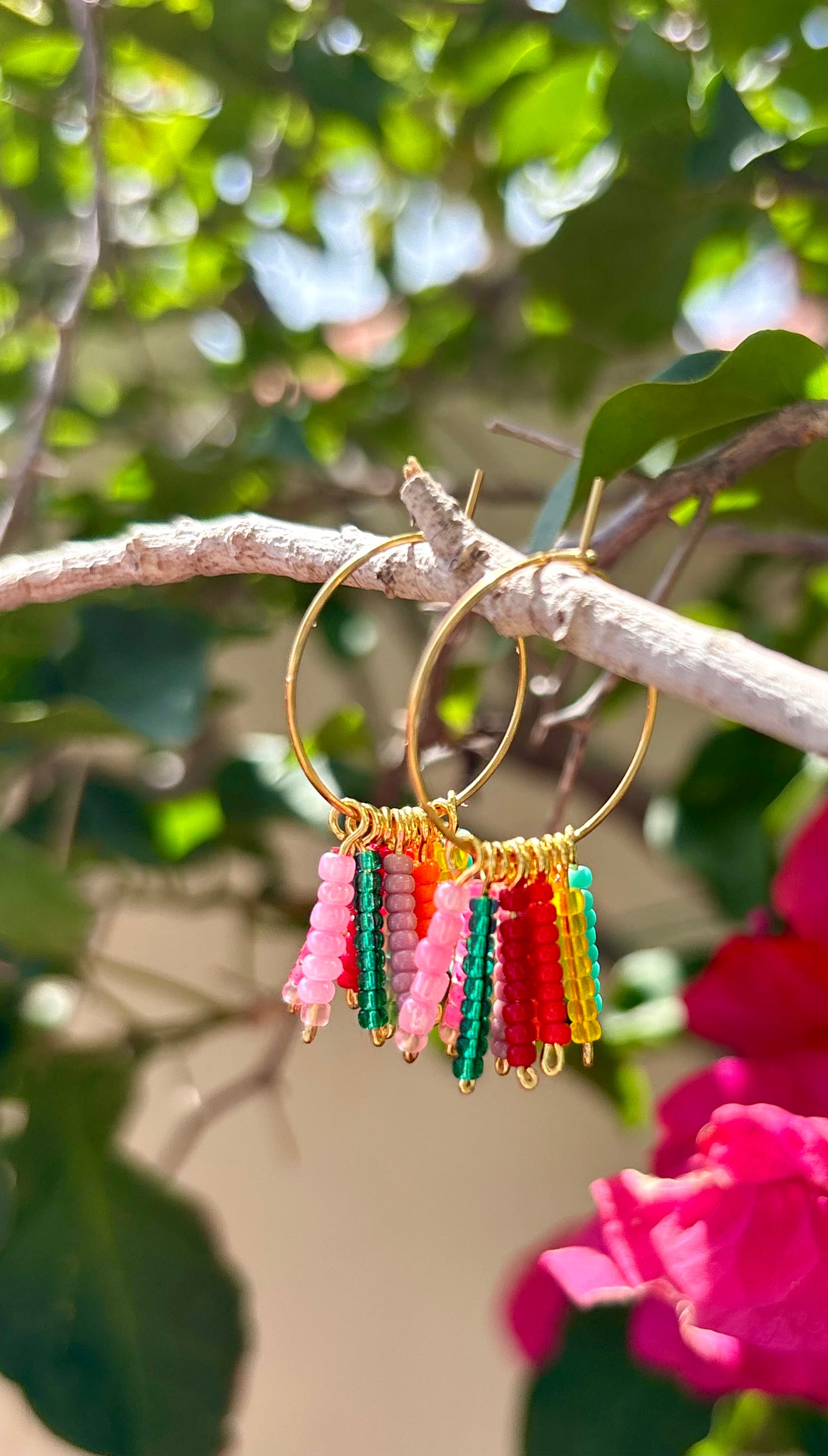 Flower Power Summer Set, Ohrringe und Halskette als bunte Sommer-Kombination mit wunderschönen Rocailles- Perlen
