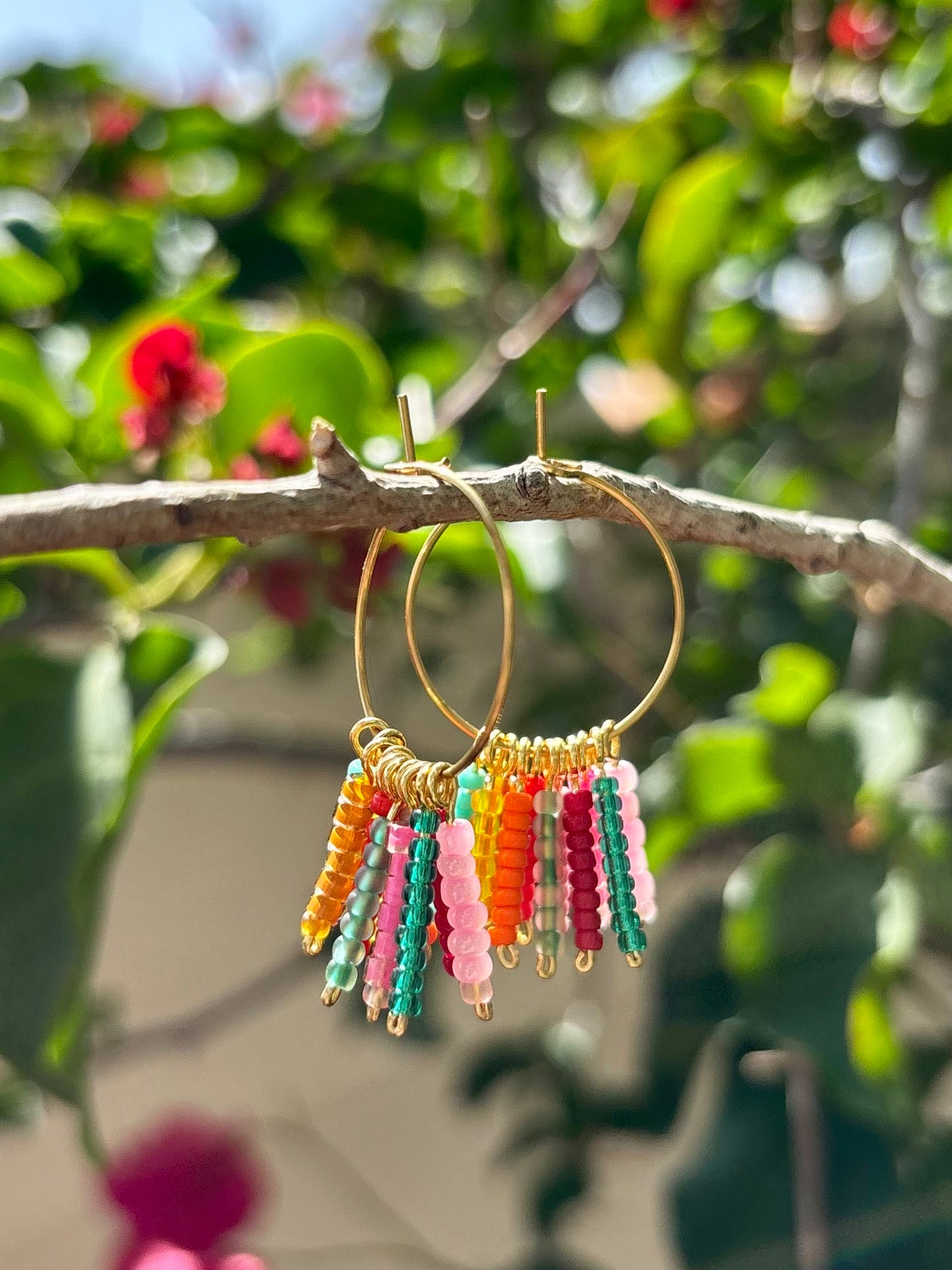 Flower Power Summer Set, Ohrringe und Halskette als bunte Sommer-Kombination mit wunderschönen Rocailles- Perlen
