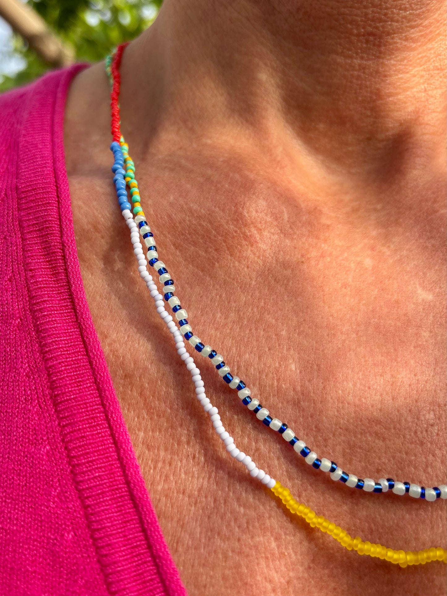 Sunshine Candy Necklace - Buntes Seed Bead Accessoire. Feinste Rocailles Perlen mit viel Liebe in eine schöne sommerliche Halskette verarbeitet.