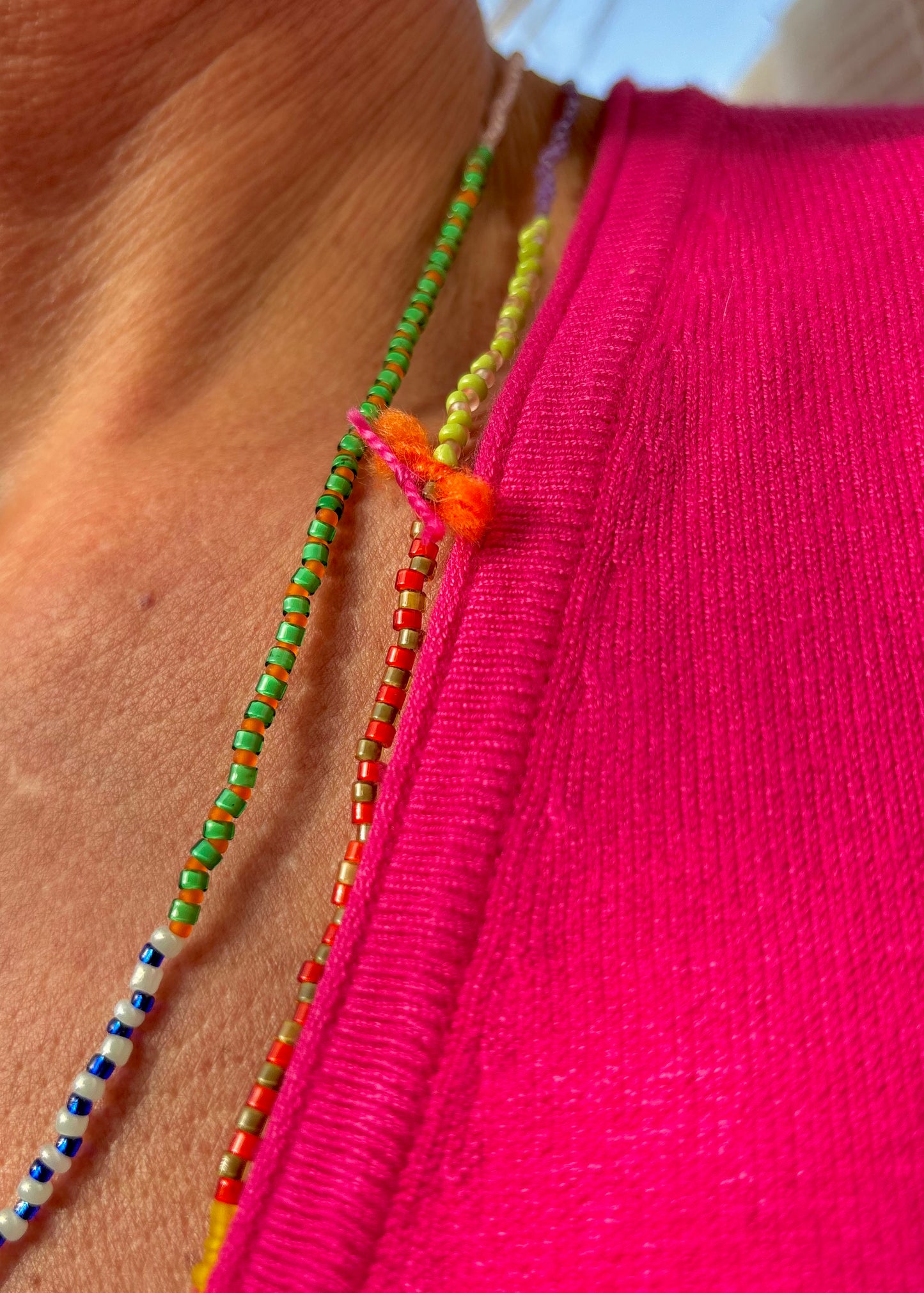 Sunshine Candy Necklace - Buntes Seed Bead Accessoire. Feinste Rocailles Perlen mit viel Liebe in eine schöne sommerliche Halskette verarbeitet.